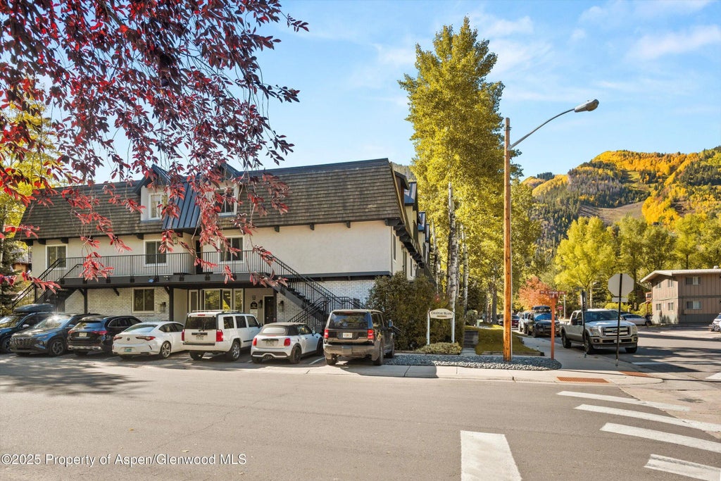 11 of 11 - 901 E Hyman Avenue 13, Aspen, CO