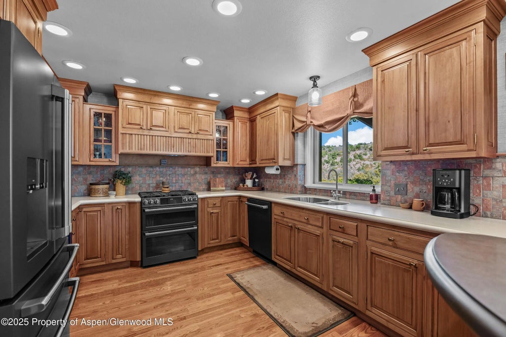 12 of 51 - 264 S Oak Way, Glenwood Springs, CO