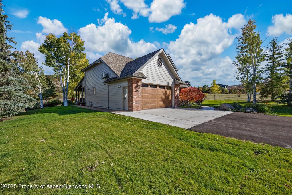 3 of 51 - 264 S Oak Way, Glenwood Springs, CO