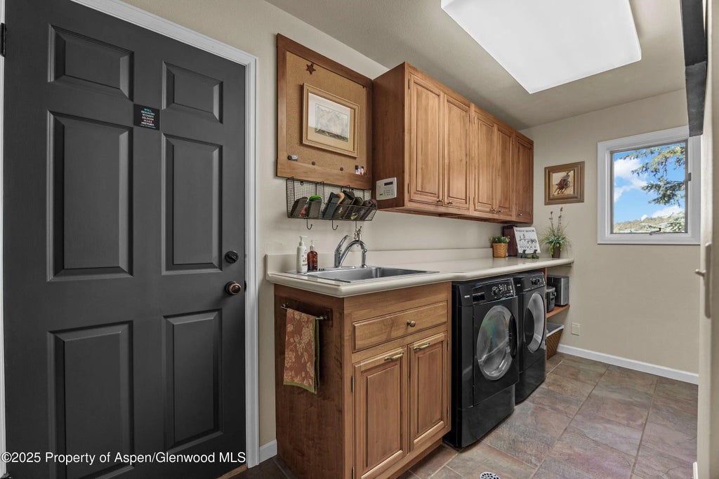 36 of 51 - 264 S Oak Way, Glenwood Springs, CO