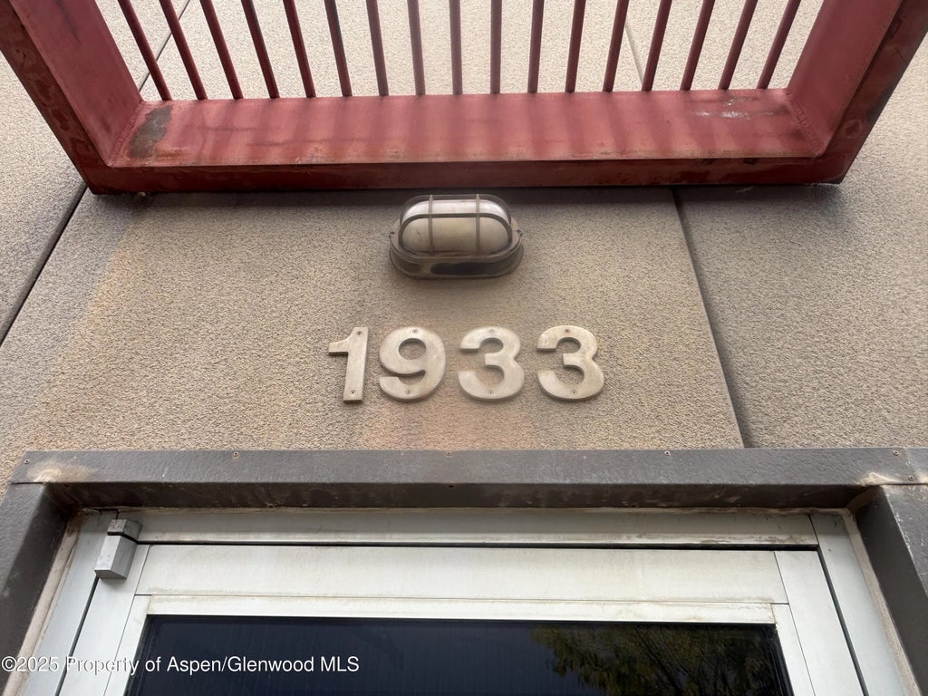 6 of 20 - 1933 Dolores Way, Carbondale, CO