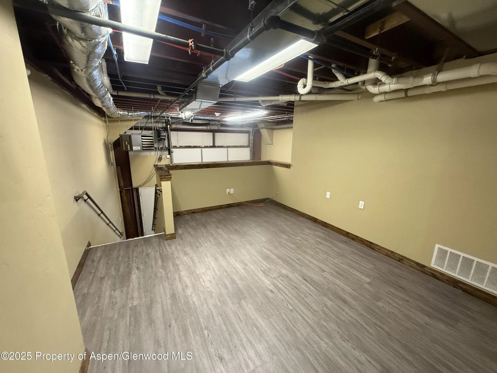 8 of 20 - 1933 Dolores Way, Carbondale, CO