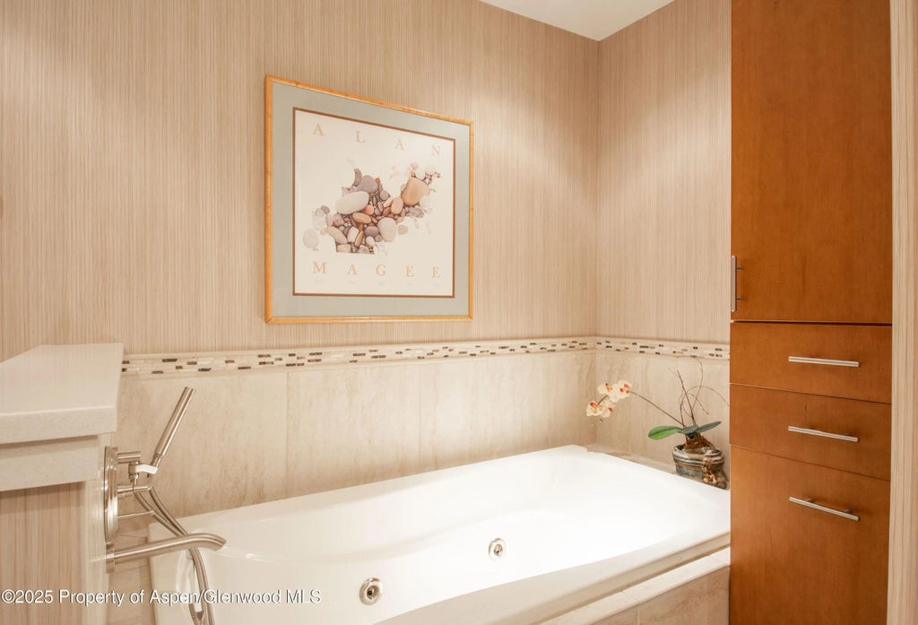 14 of 27 - 425 Wood Road 10, Snowmass Village, CO