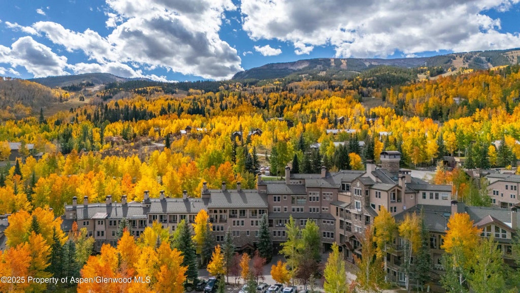 24 of 27 - 425 Wood Road 10, Snowmass Village, CO