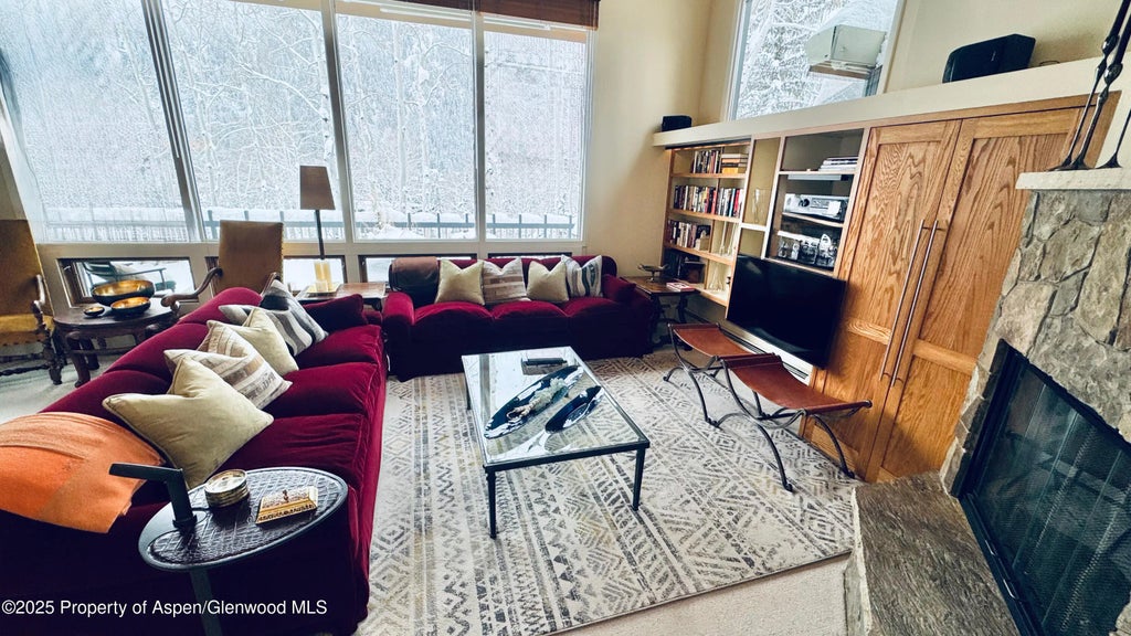 8 of 29 - 302 Roaring Fork Drive, Aspen, CO