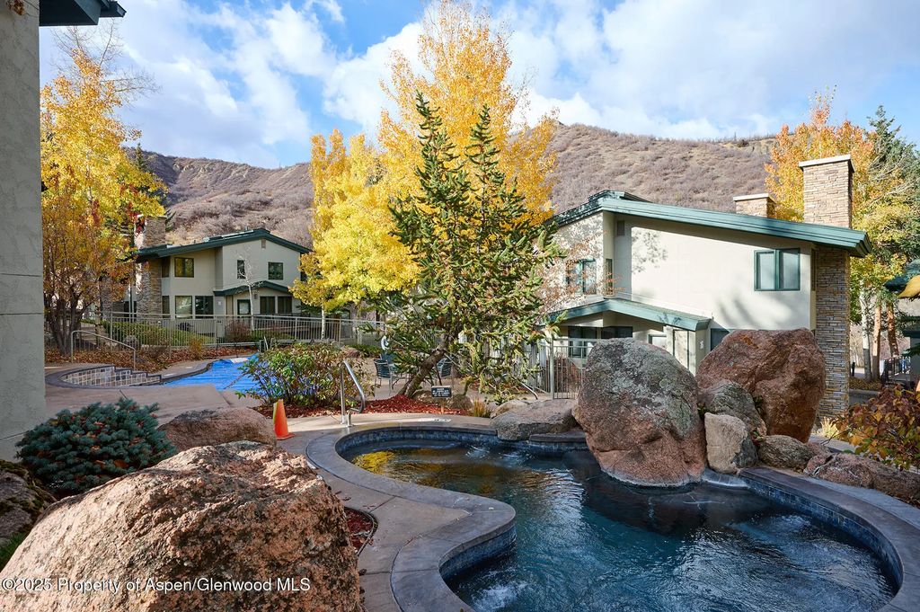 19 of 22 - 135 Carriage Way 26, Snowmass Village, CO