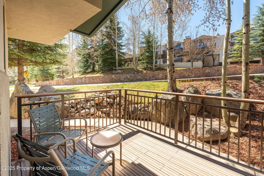 21 of 22 - 135 Carriage Way 26, Snowmass Village, CO