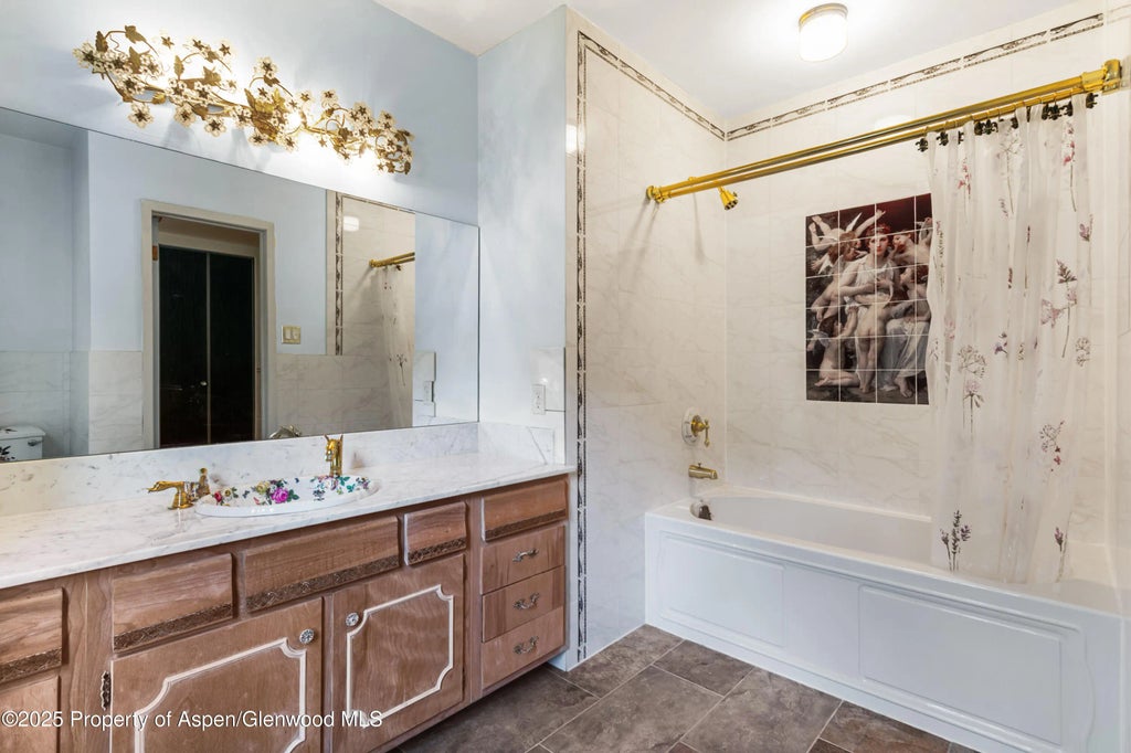 15 of 31 - 1712 Blake Avenue, Glenwood Springs, CO