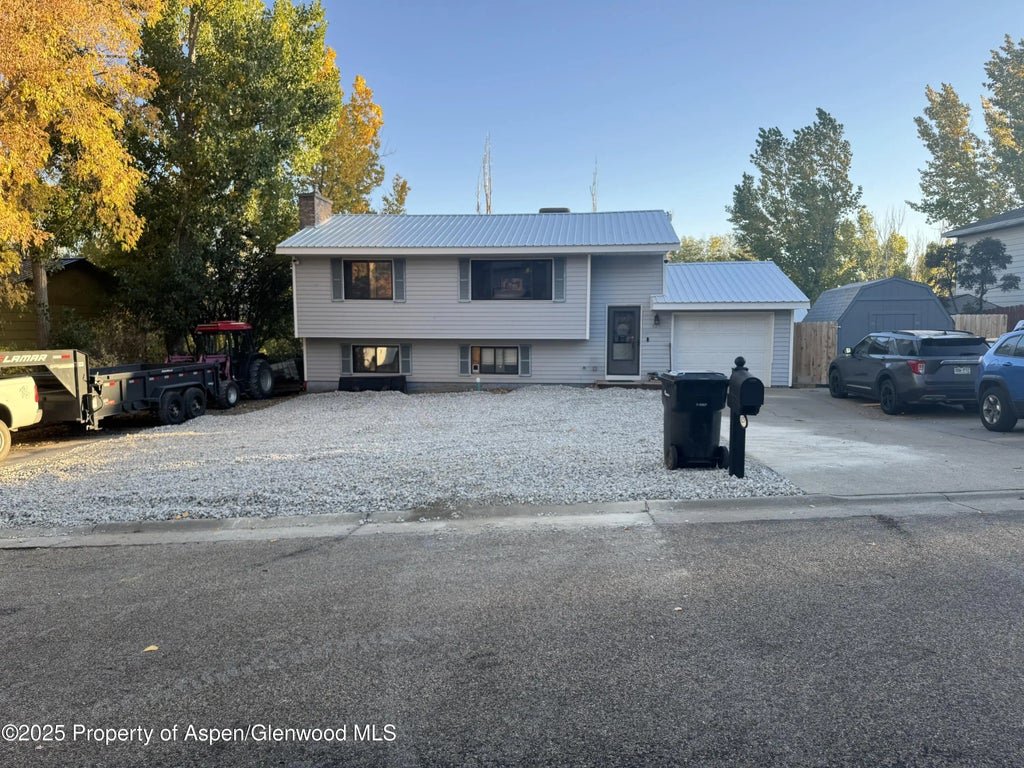 1 of 1 - 825 Ashley Road, Craig, CO