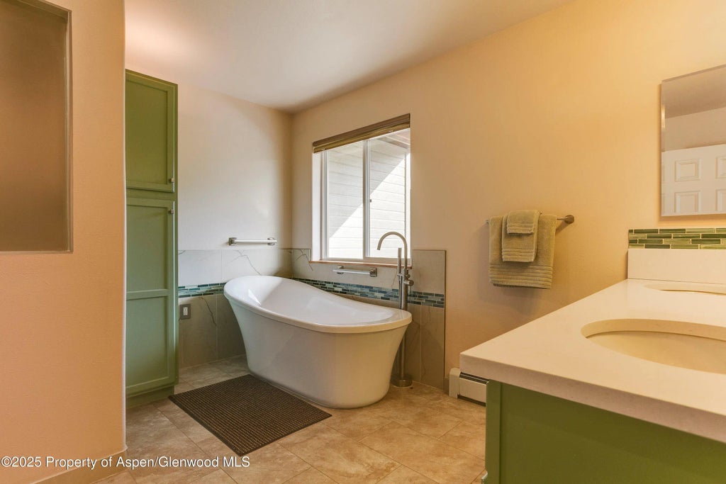 25 of 41 - 2482 Woodberry Drive, Glenwood Springs, CO