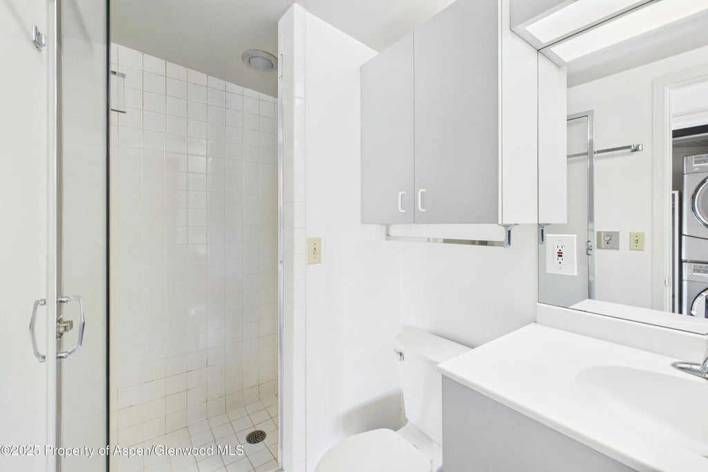 11 of 16 - 1227 Mountain View Drive Unit 1, Aspen, CO