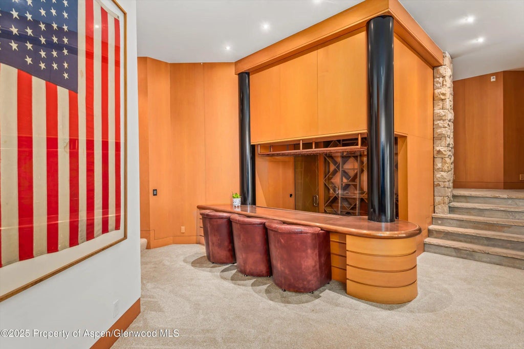 24 of 37 - 800 Roaring Fork Road, Aspen, CO