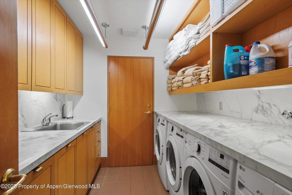 37 of 37 - 800 Roaring Fork Road, Aspen, CO