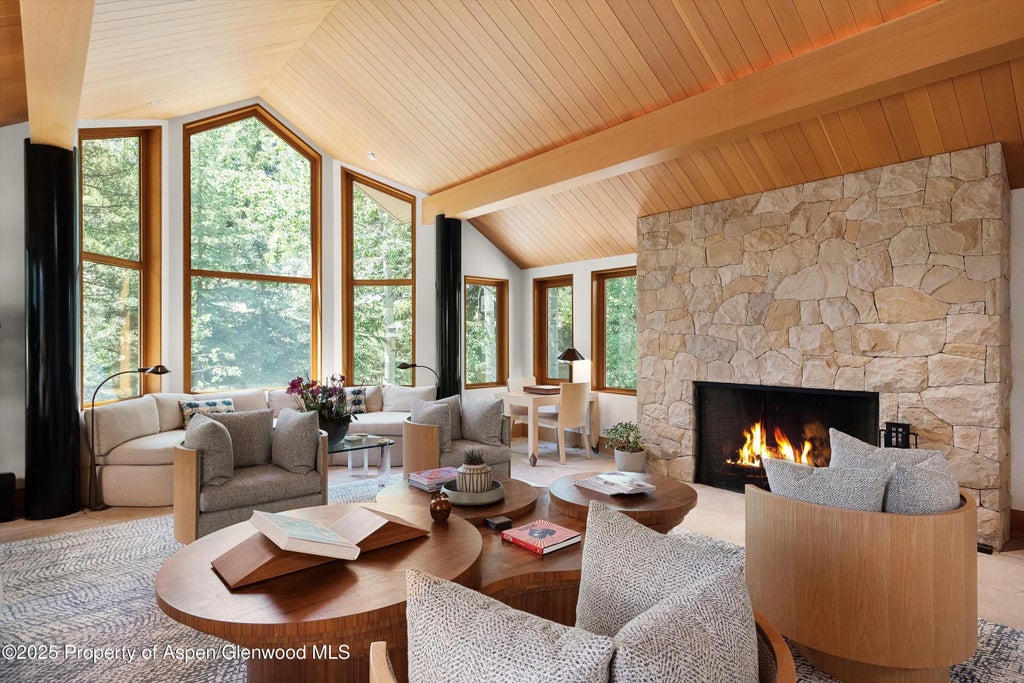 4 of 37 - 800 Roaring Fork Road, Aspen, CO