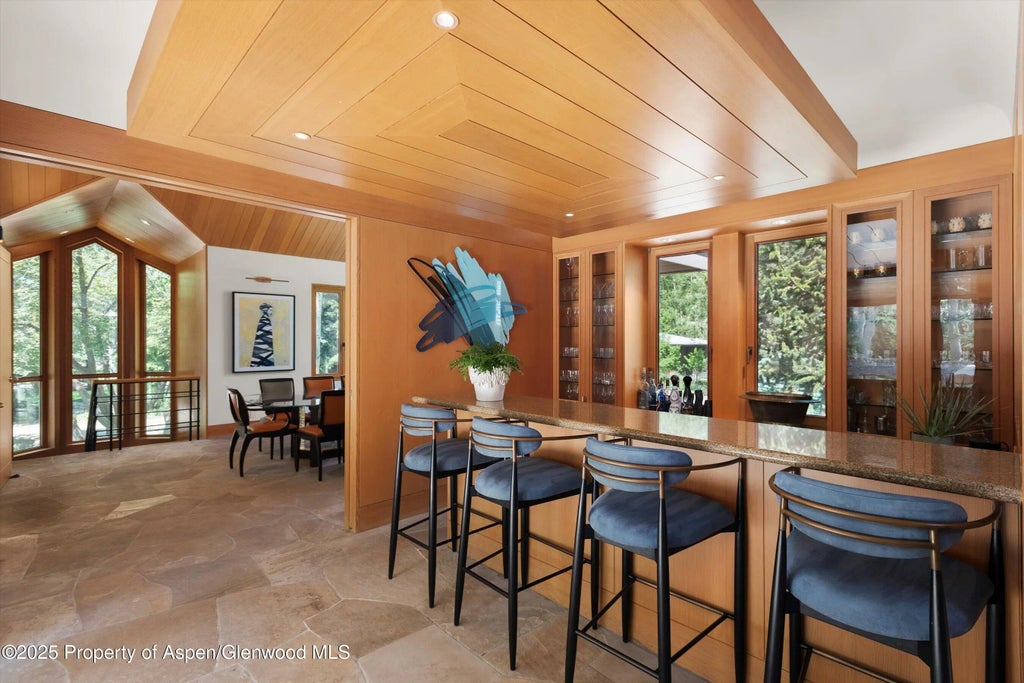 8 of 37 - 800 Roaring Fork Road, Aspen, CO