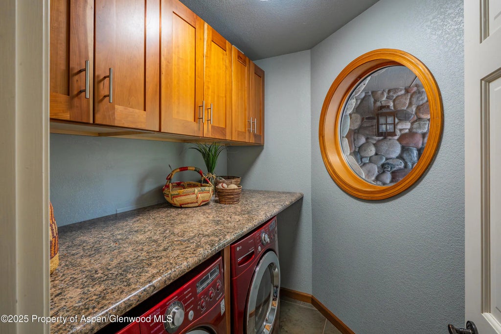 16 of 44 - 505 W Princeton Circle, Glenwood Springs, CO