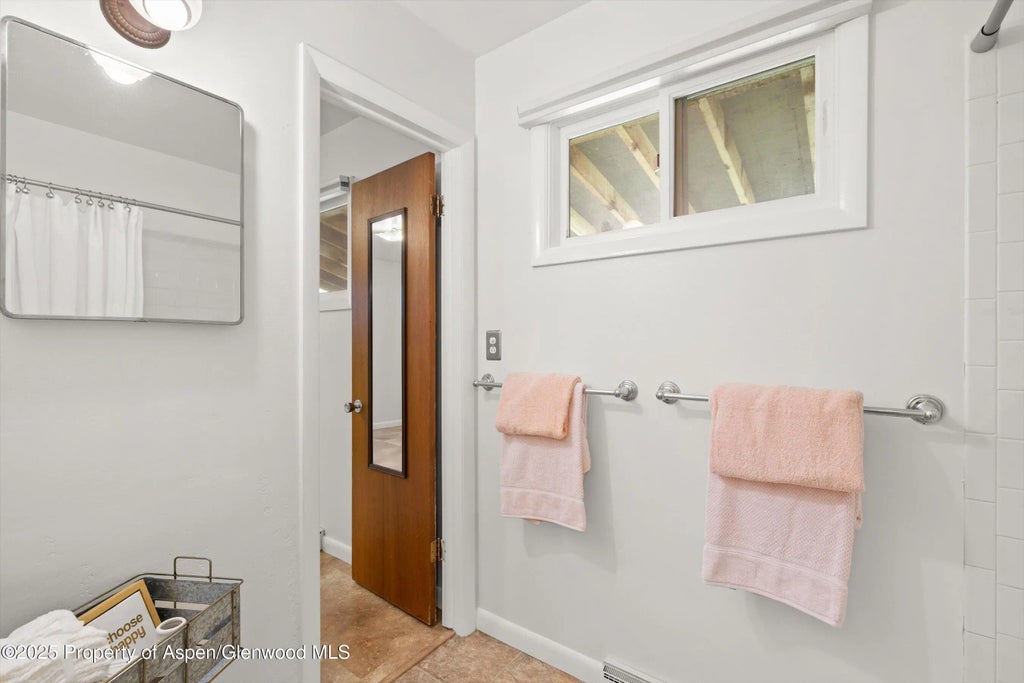 15 of 56 - 1019 Riverview Drive, Glenwood Springs, CO