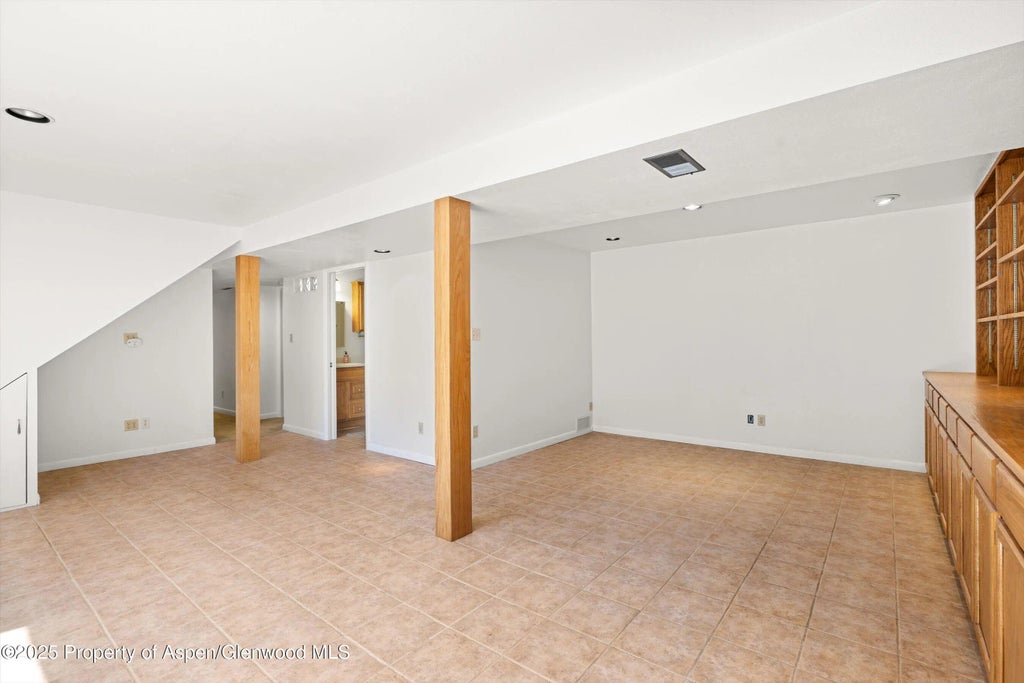21 of 56 - 1019 Riverview Drive, Glenwood Springs, CO