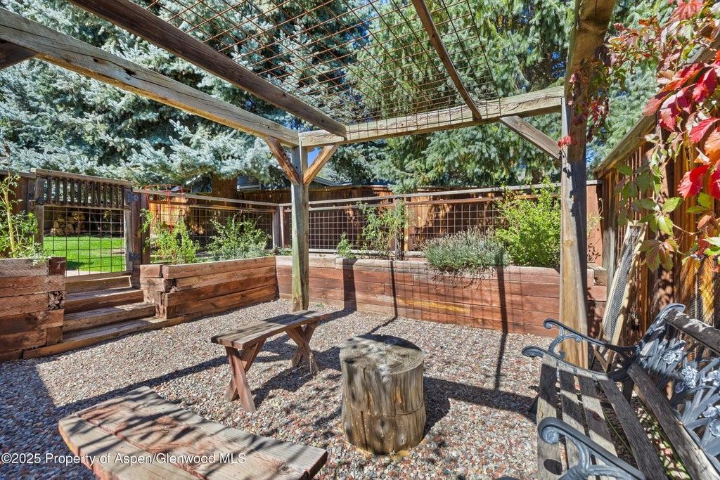 34 of 56 - 1019 Riverview Drive, Glenwood Springs, CO