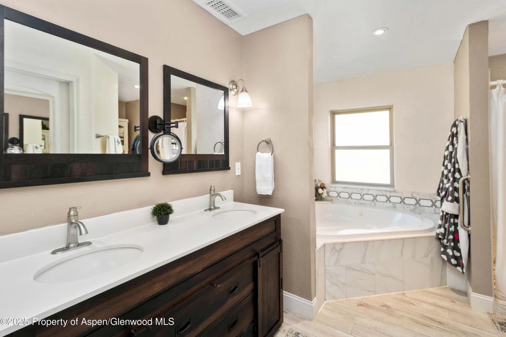 31 of 50 - 3211 County Road 237, Silt, CO