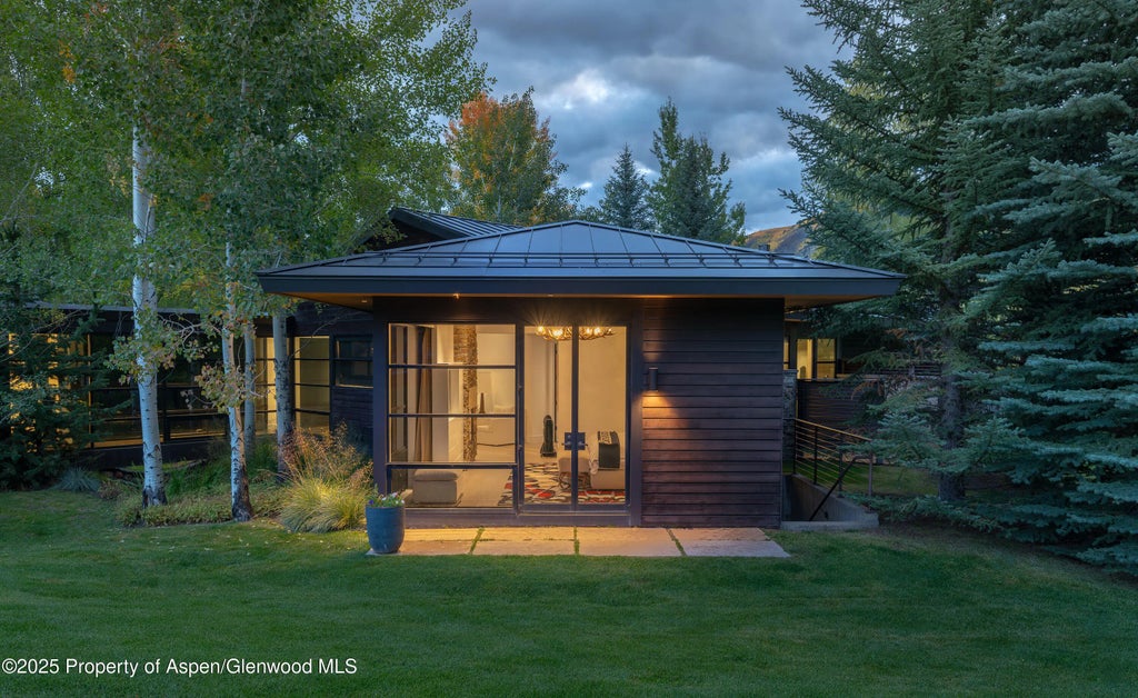 39 of 46 - 28 Maroon Drive, Aspen, CO