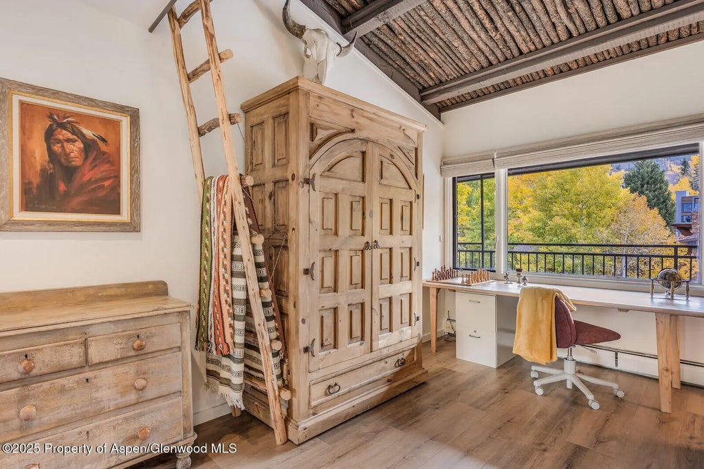 26 of 49 - 731 S Mill Street 3a, Aspen, CO