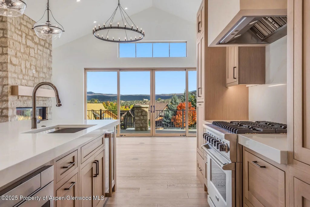 11 of 62 - 112 Bowles Drive, Carbondale, CO