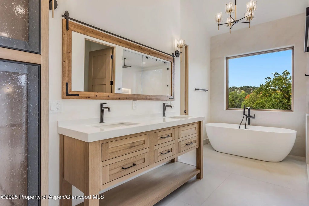 39 of 62 - 112 Bowles Drive, Carbondale, CO