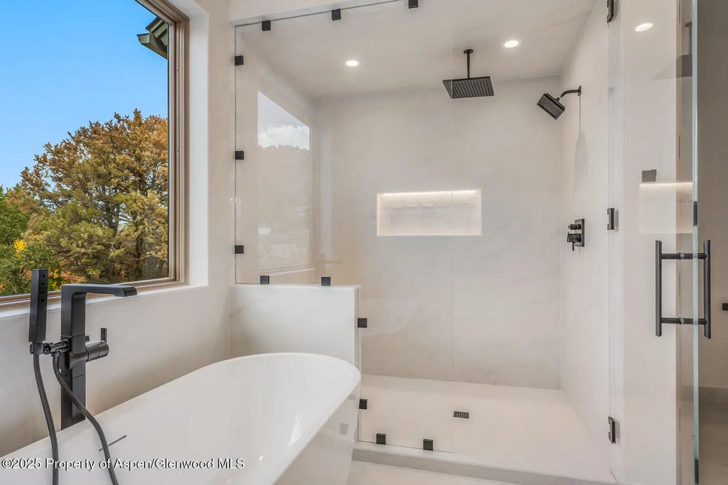 40 of 62 - 112 Bowles Drive, Carbondale, CO