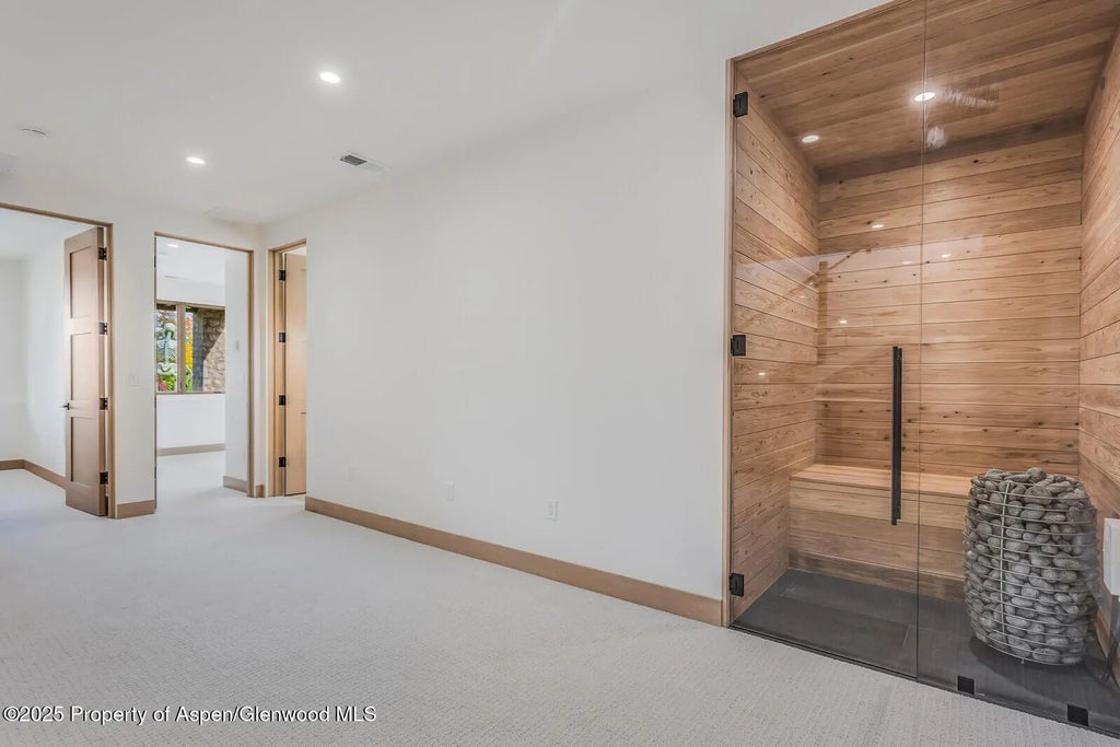 45 of 62 - 112 Bowles Drive, Carbondale, CO
