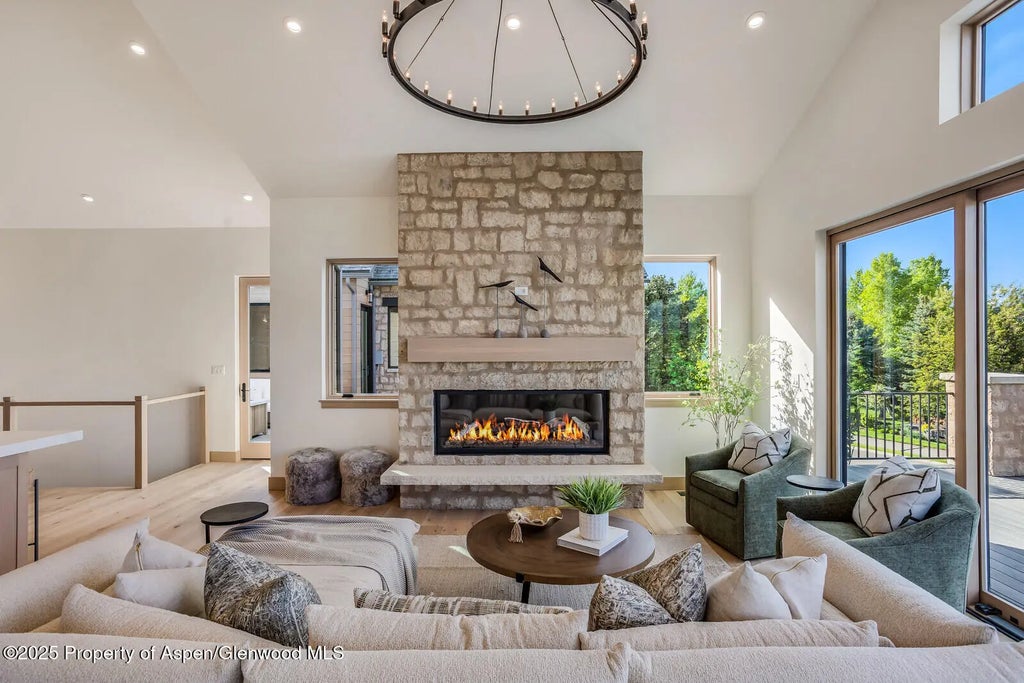 9 of 62 - 112 Bowles Drive, Carbondale, CO
