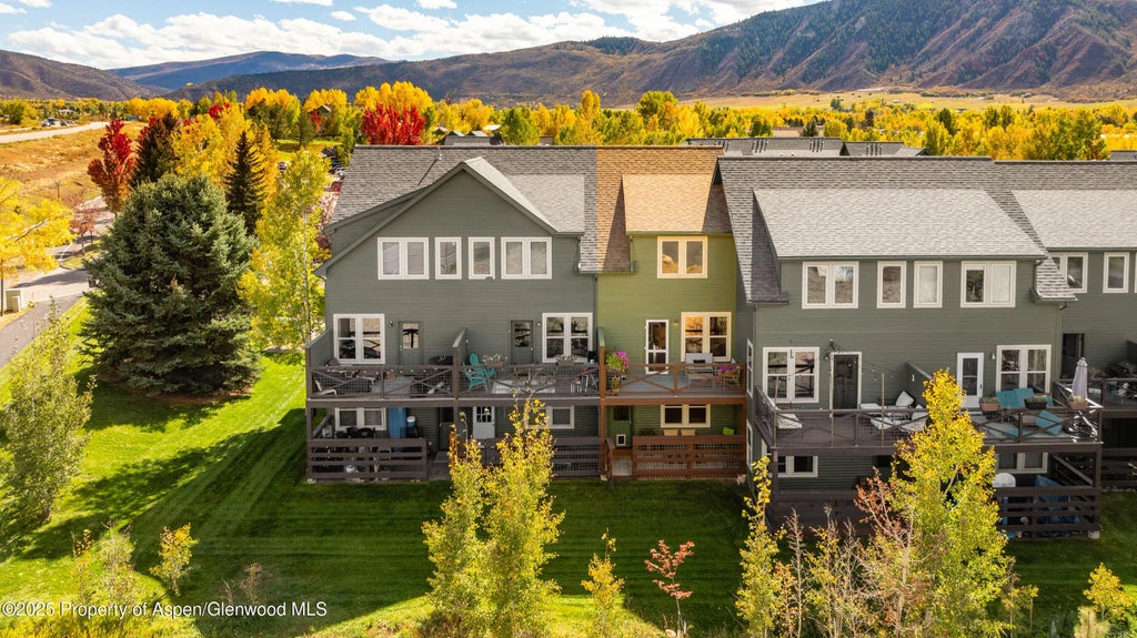 27 of 37 - 104 Lakeside Court, Basalt, CO