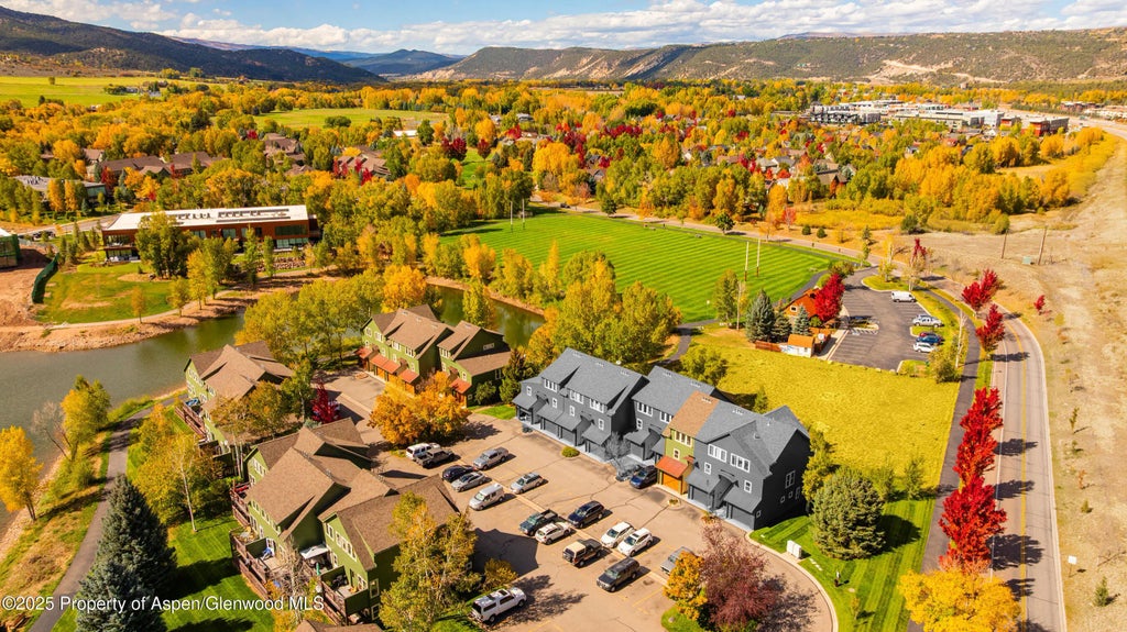 27 of 39 - 104 Lakeside Court, Basalt, CO