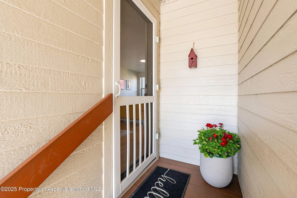 6 of 37 - 104 Lakeside Court, Basalt, CO