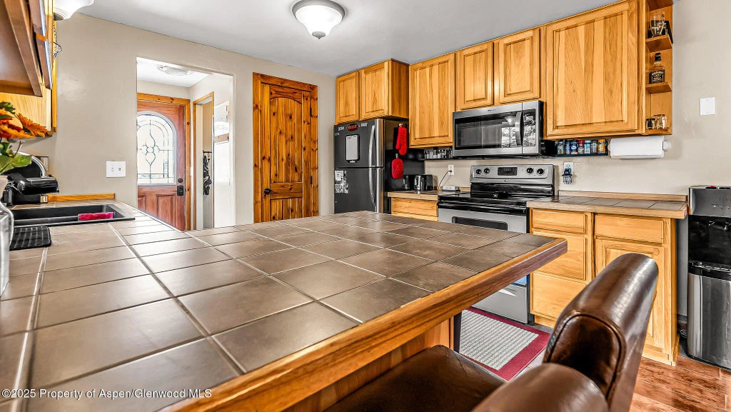 14 of 41 - 34475 N Highway 13, Craig, CO
