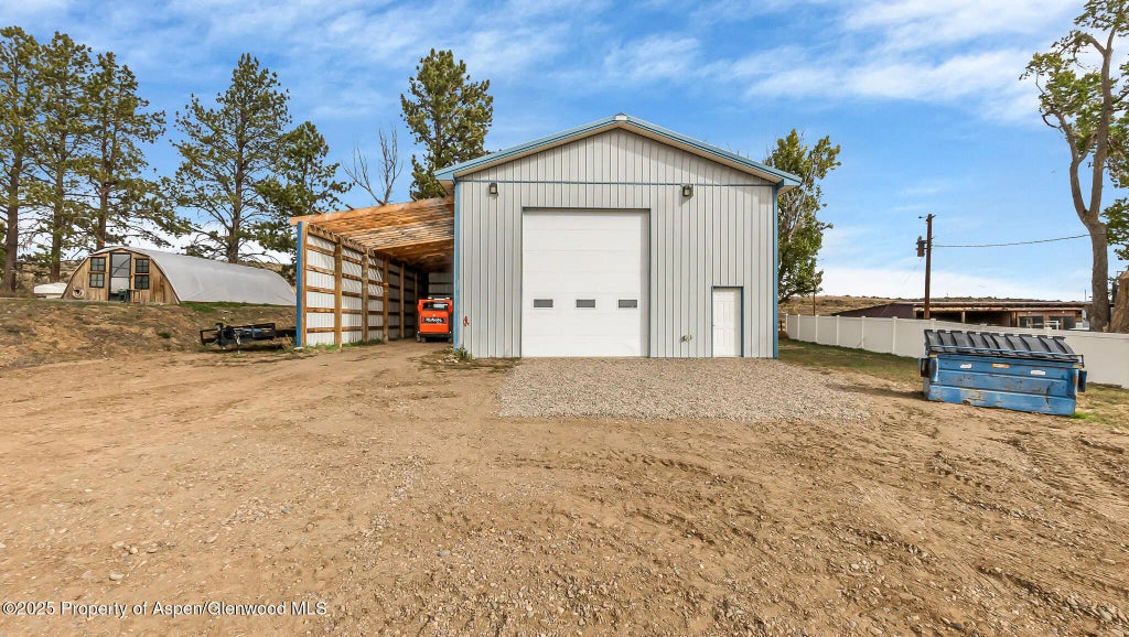 26 of 41 - 34475 N Highway 13, Craig, CO