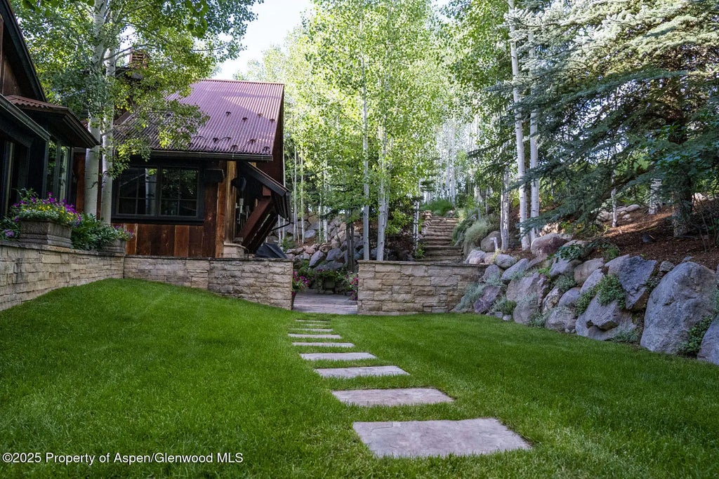 24 of 25 - 1038 Owl Creek Road, Aspen, CO