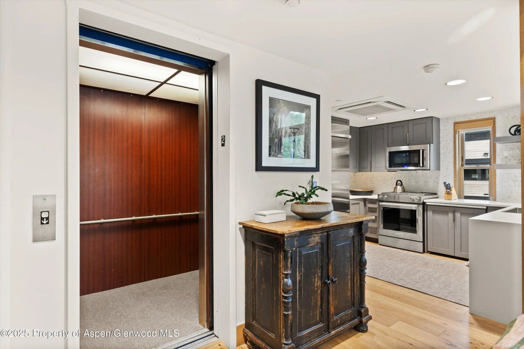 8 of 58 - 122 W Main Street, Aspen, CO