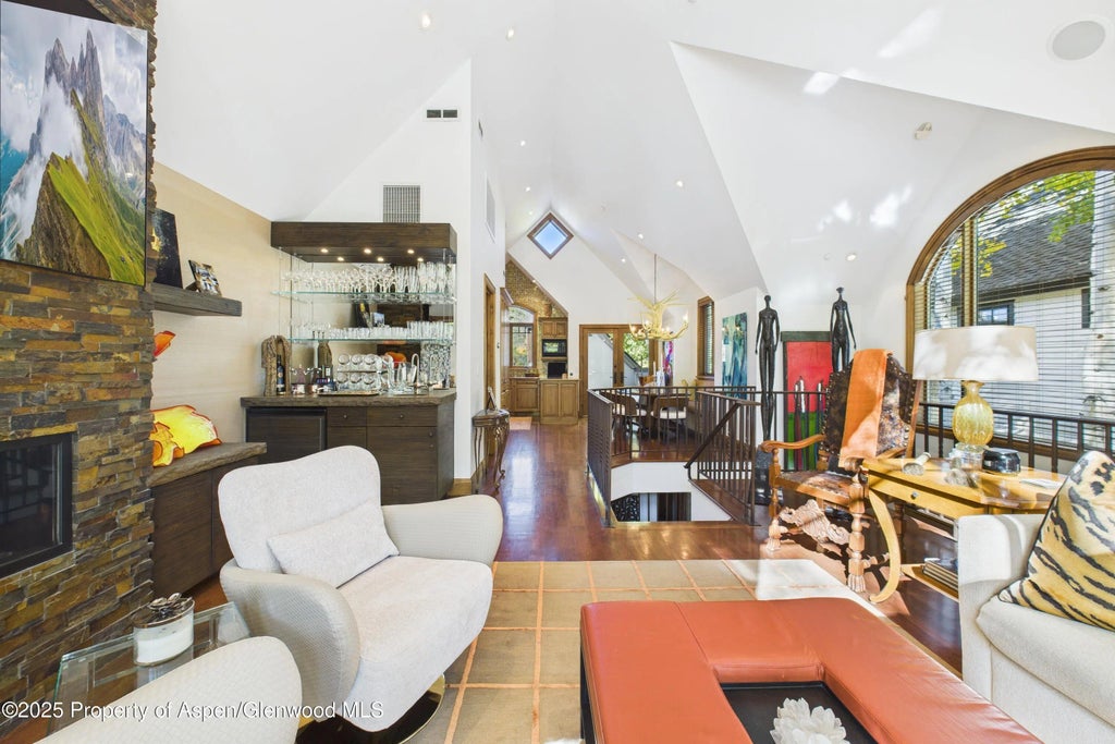 18 of 38 - 914 E Cooper Avenue, Aspen, CO