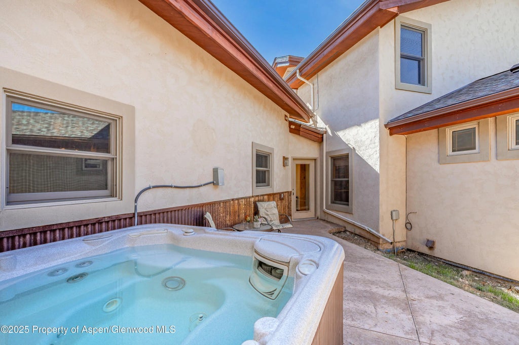 19 of 61 - 621 Elk Run Road, New Castle, CO