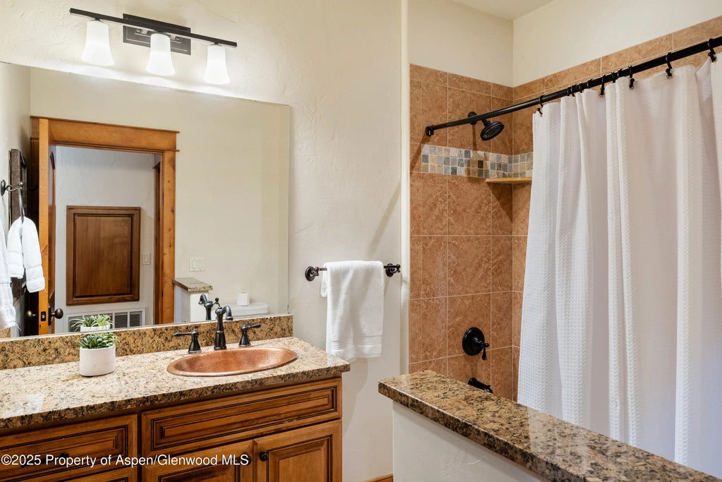 22 of 61 - 621 Elk Run Road, New Castle, CO
