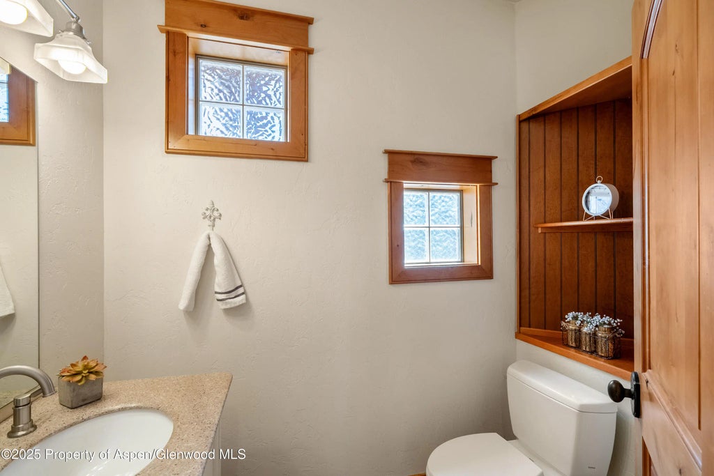 25 of 61 - 621 Elk Run Road, New Castle, CO