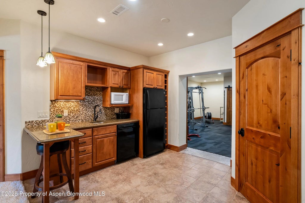 40 of 61 - 621 Elk Run Road, New Castle, CO
