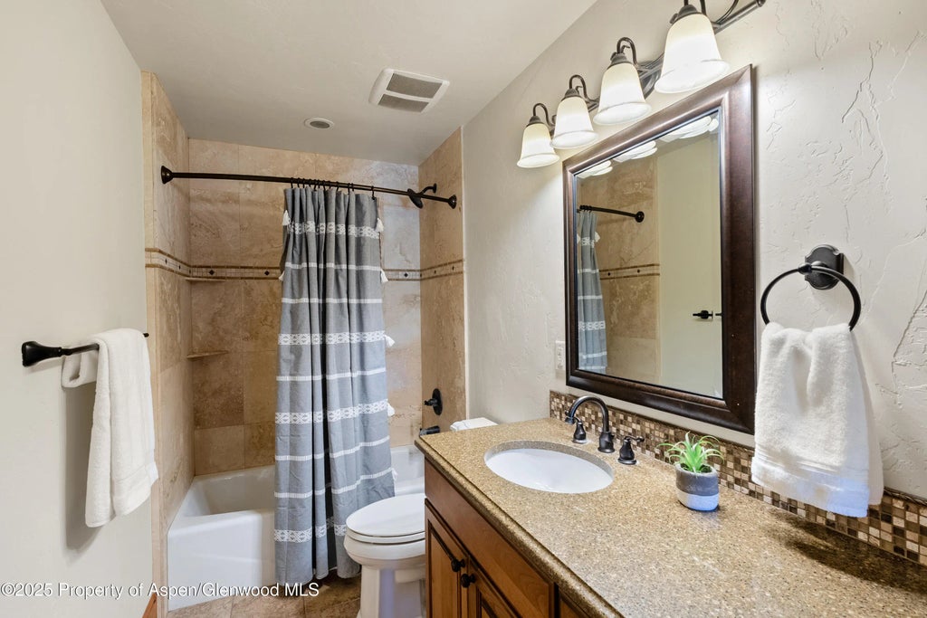 43 of 61 - 621 Elk Run Road, New Castle, CO