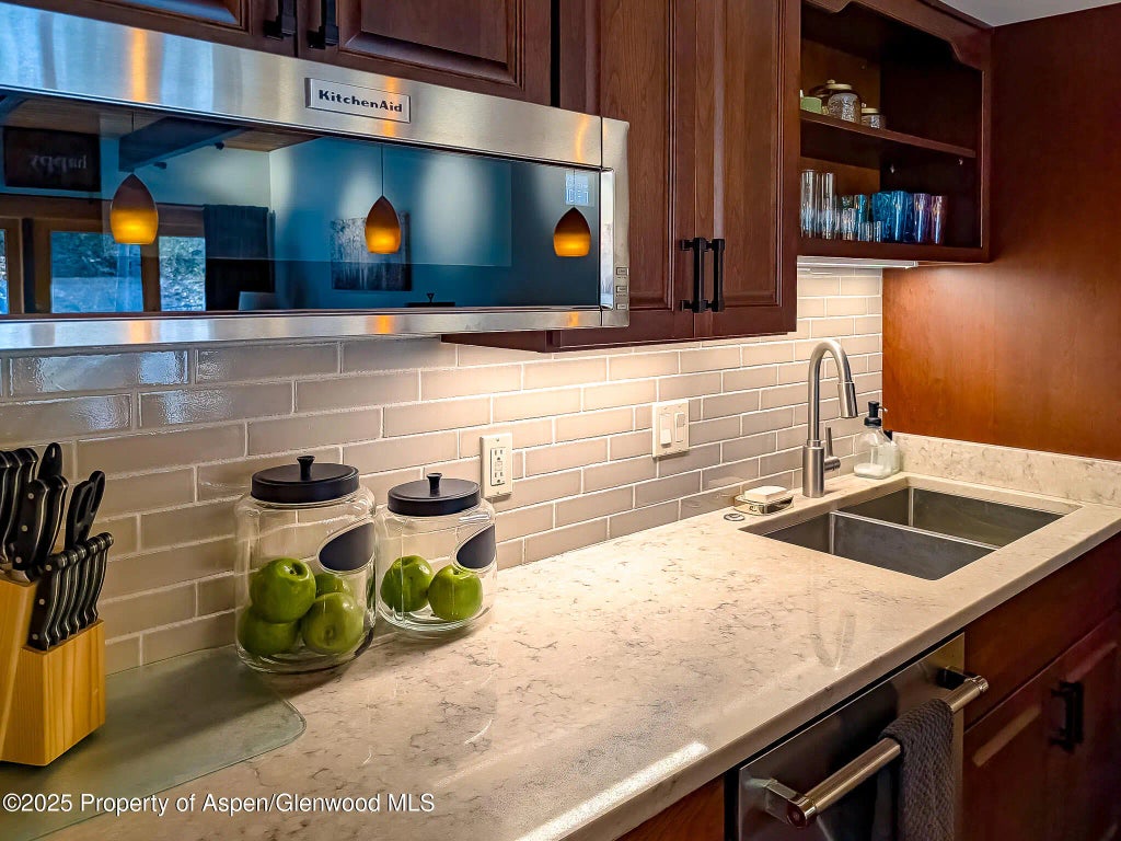 14 of 23 - 690 Carriage Way C2g, Snowmass Village, CO