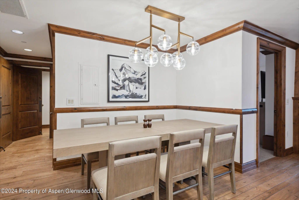 10 of 25 - 415 E Dean St., Unit 30, Week 9, Aspen, CO