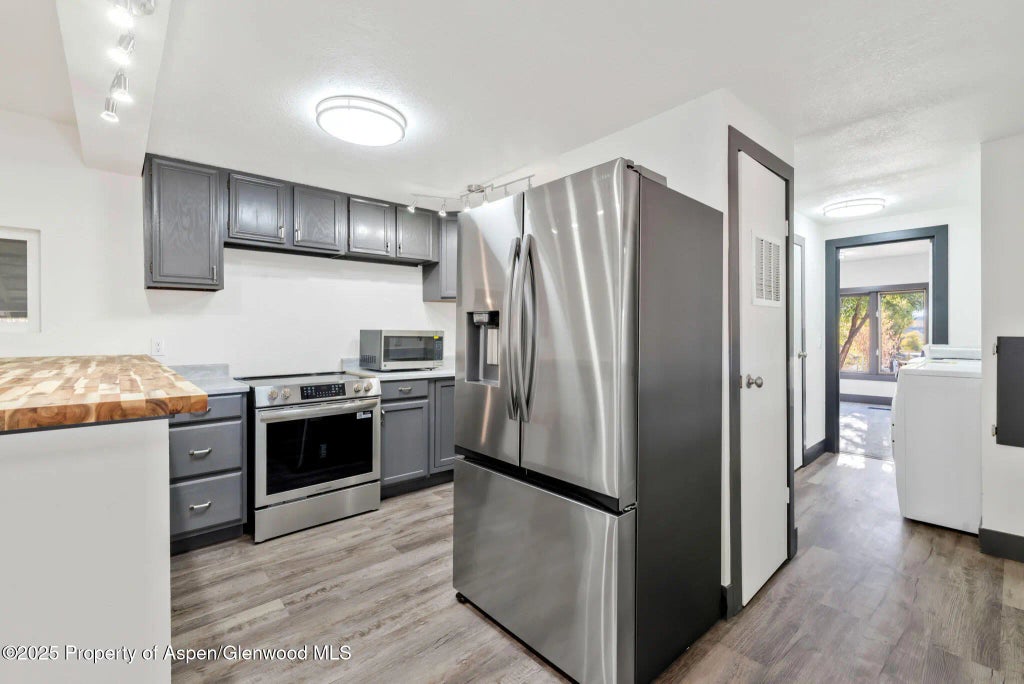 10 of 40 - 295 S Spruce Street, Hayden, CO