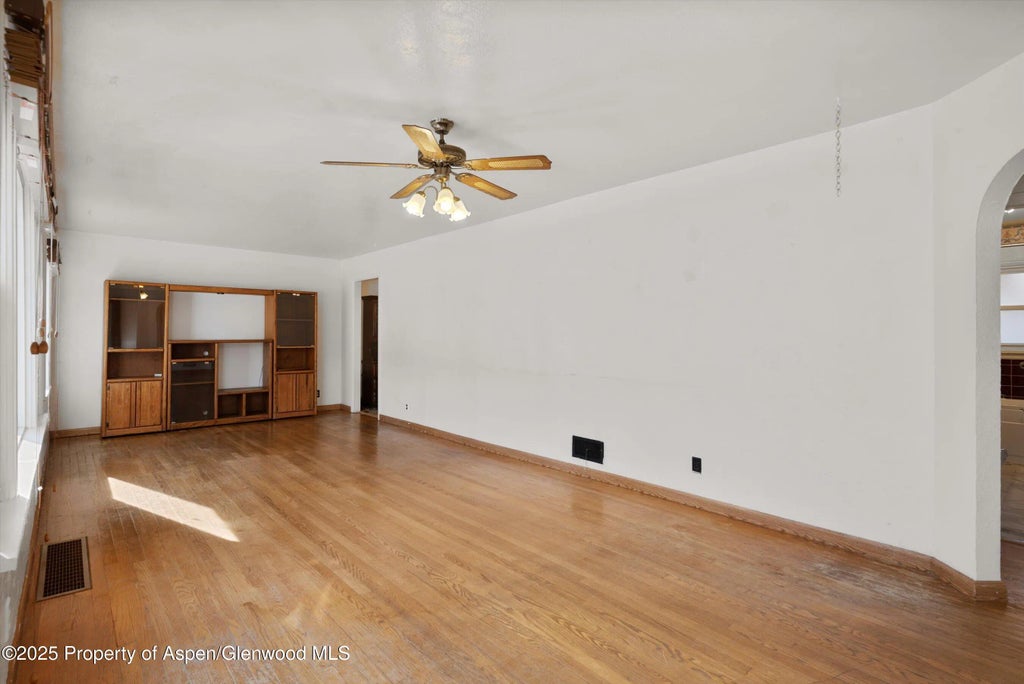 9 of 37 - 1717 Grand Avenue, Glenwood Springs, CO