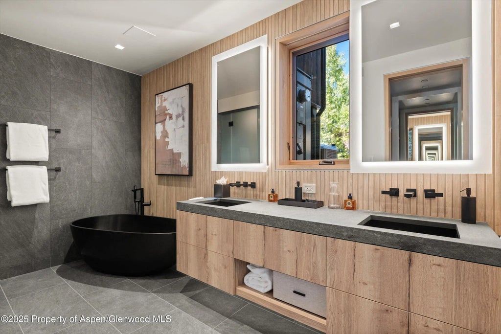 14 of 25 - 543 Walnut Street B, Aspen, CO