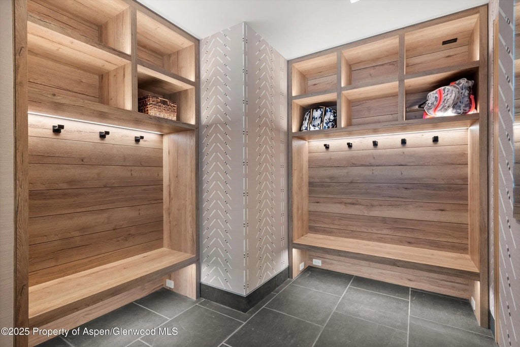 23 of 25 - 543 Walnut Street B, Aspen, CO